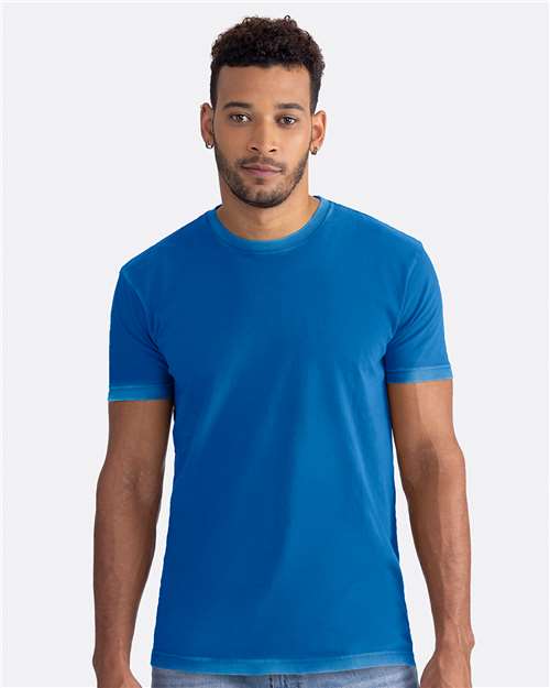 Washed Royal color variant