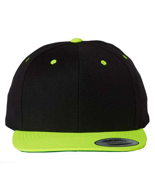 Black/ Neon Green color variant