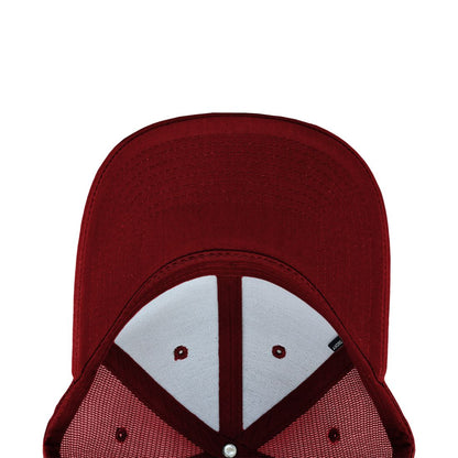 Decky 214 Low Profile Mesh Trucker Golf Hats 6 Panel Curved Bill Baseball Caps Wholesale